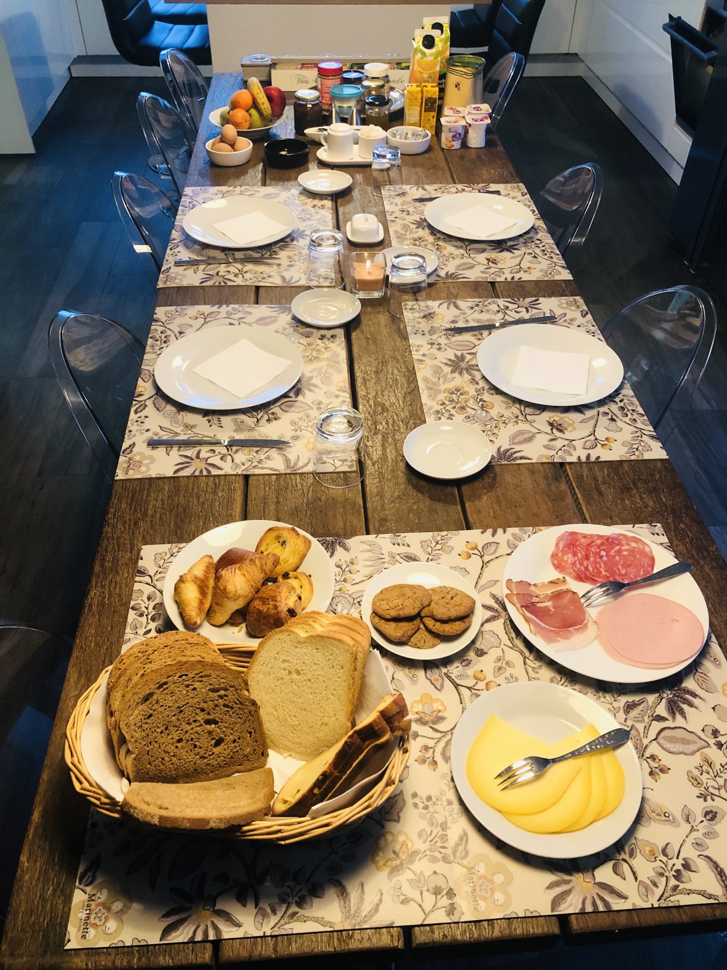 Petit-déjeuner en option, à demander lors de la réservation
